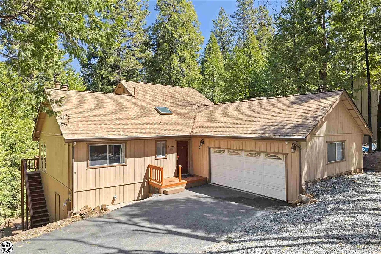 17046 Broken Pine Rd photo 1