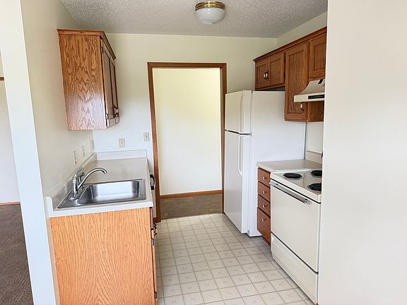 2nd image of 1114 Peace St APT E