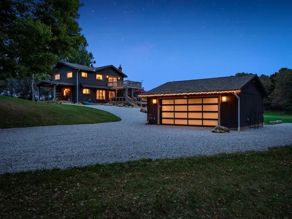 1136 Porter Ln, Centerburg, OH 43011