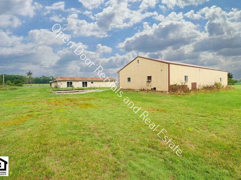 6219 County Road 31 — Photo 5