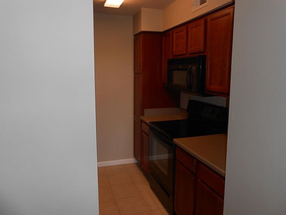 5th image of 1401 S Palmetto Ave APT 217