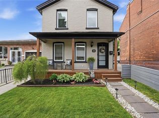 13 Picton St W, Hamilton, ON L8L 1E1