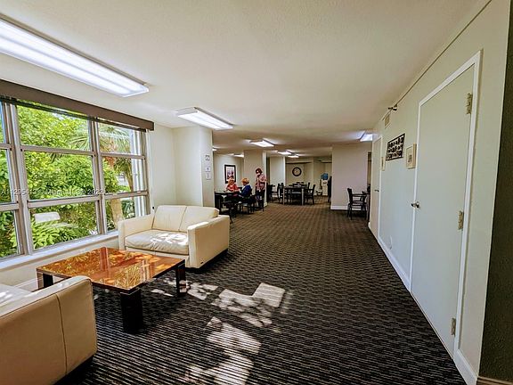 5th image of 3500 Mystic Pointe Dr APT 2502