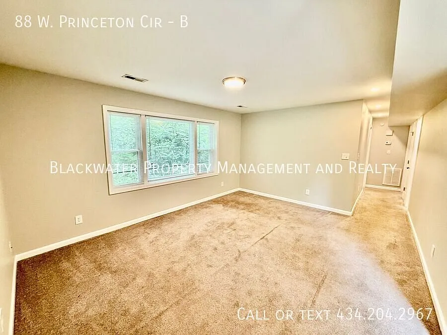 Move-In Special! 2 Bedroom Apartment — Photo 4