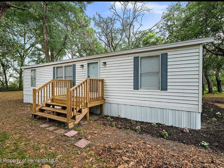 138 Arkays Ave — Photo 6