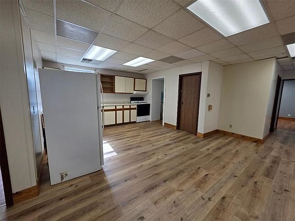 4th image of 134 Soo Avenue E