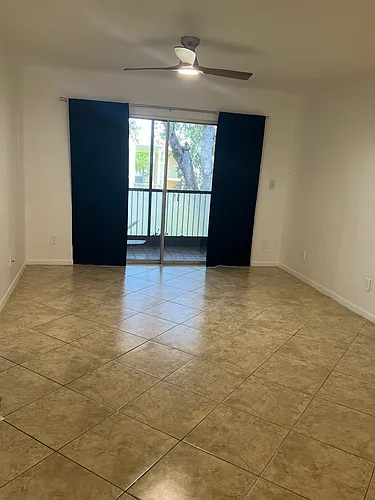 4277 NW 89th Ave #203 Photo 1 4277 NW 89th Ave #203 Photo 1