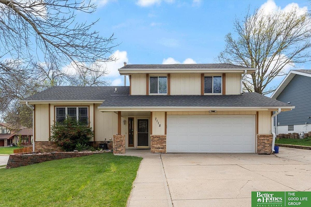 7118 S 48th Ave, Omaha, NE 68157 | Zillow