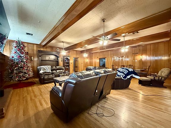 5th image of 6676 Kinloch St