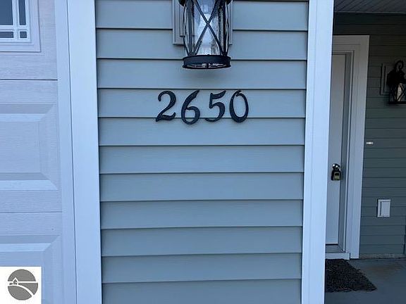 3rd image of 2650 Plover Dr