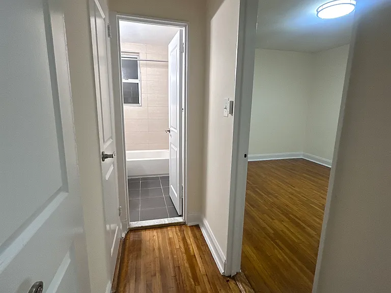 8737 16th Ave #3P — Photo 4