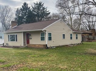 901 Grand Pre Ave, Kalamazoo, MI 49006