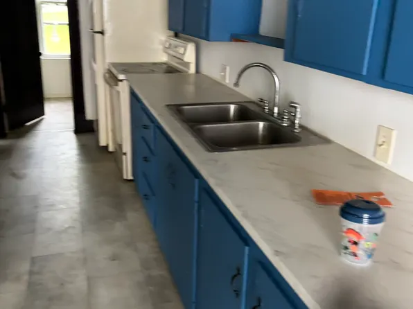 9 High St #2, Saint Albans, VT 05478