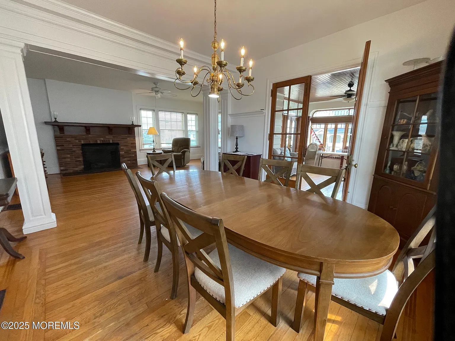 4 bed, 4.0 bath, 1619 sqft, $2,800 — Photo 4