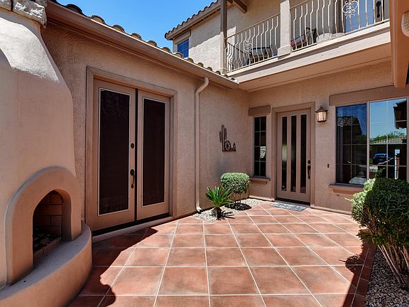 4th image of 18256 W La Mirada Dr