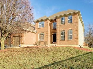 410 Whisperwood Dr, Englewood, OH 45322
