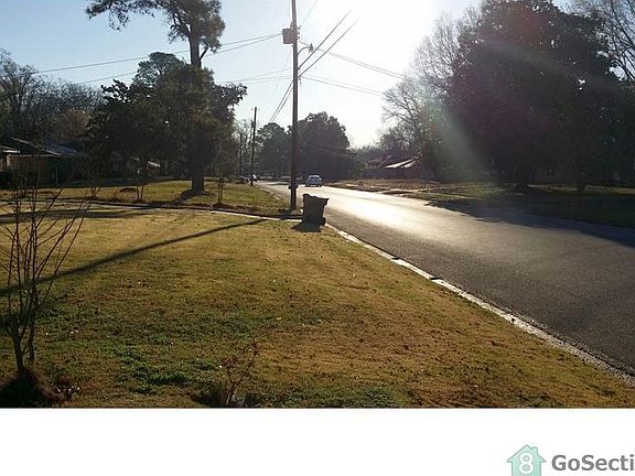 3rd image of 2705 Baldwin Brook Dr