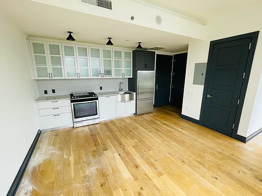 Rented by The KCI Group | media 9