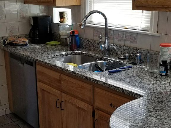 3rd image of 5801 N Merrimac Ave #1
