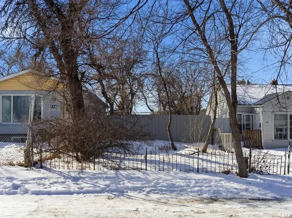 954 Argyle STREET, Regina, SK S4T 3R1