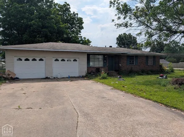 100 N Magnolia Dr, Trumann, AR 72472