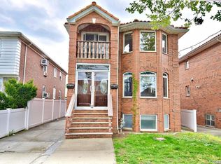 154-36 20th Rd, Whitestone, NY 11357