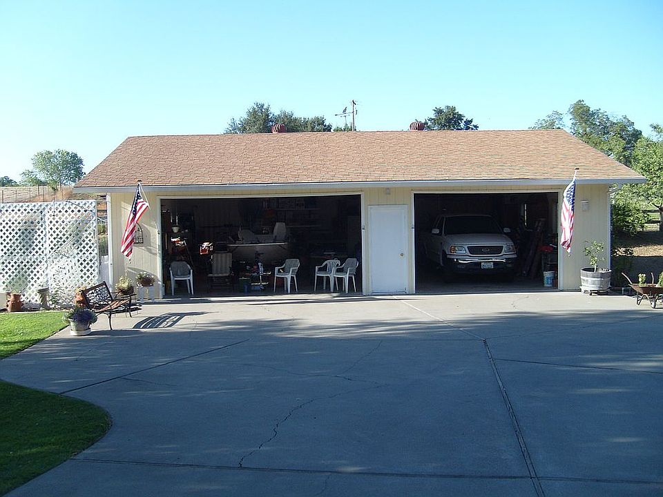 2nd image of 15405 China Rapids Dr
