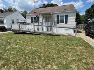 286 Sumatra Ave, Akron, OH 44305