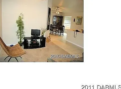 3 bed, 1246 sqft, $1,750 — Photo 2