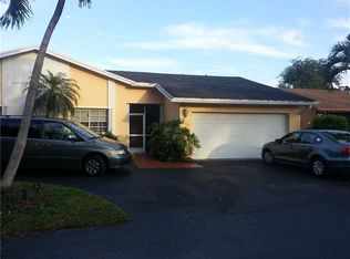 10005 SW 144th Pl, Miami, FL 33186