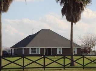 5713 8 1/2 Mile Line Rd, Edinburg, TX 78541
