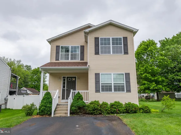 460 Quincy Ave, Langhorne, PA 19047