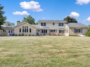 14245 Providence Ln, Brookfield, WI 53005