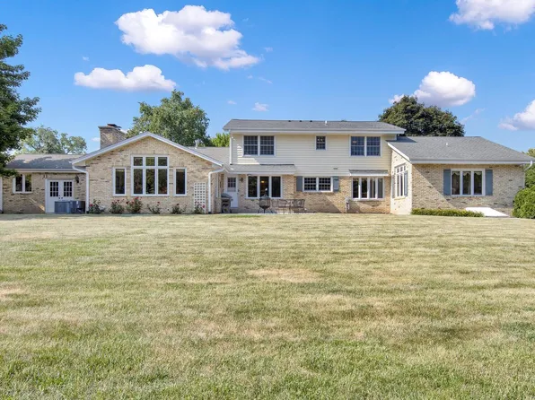 14245 Providence LANE, Brookfield, WI 53005
