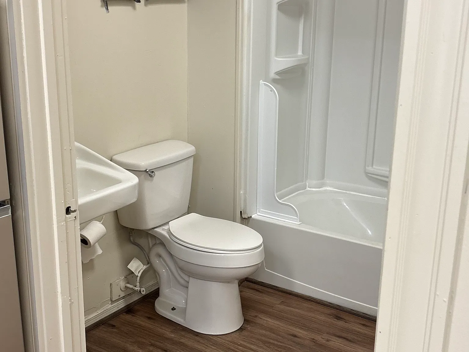 Studio, 600 sqft, $1,100 — Photo 4
