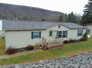 213 W Shore Rd, Hinsdale, NY 14743