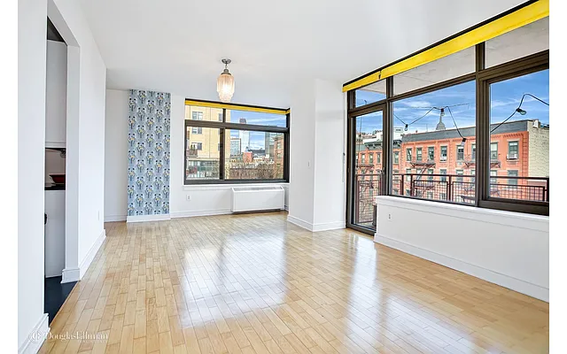 Rented by Douglas Elliman | media 21