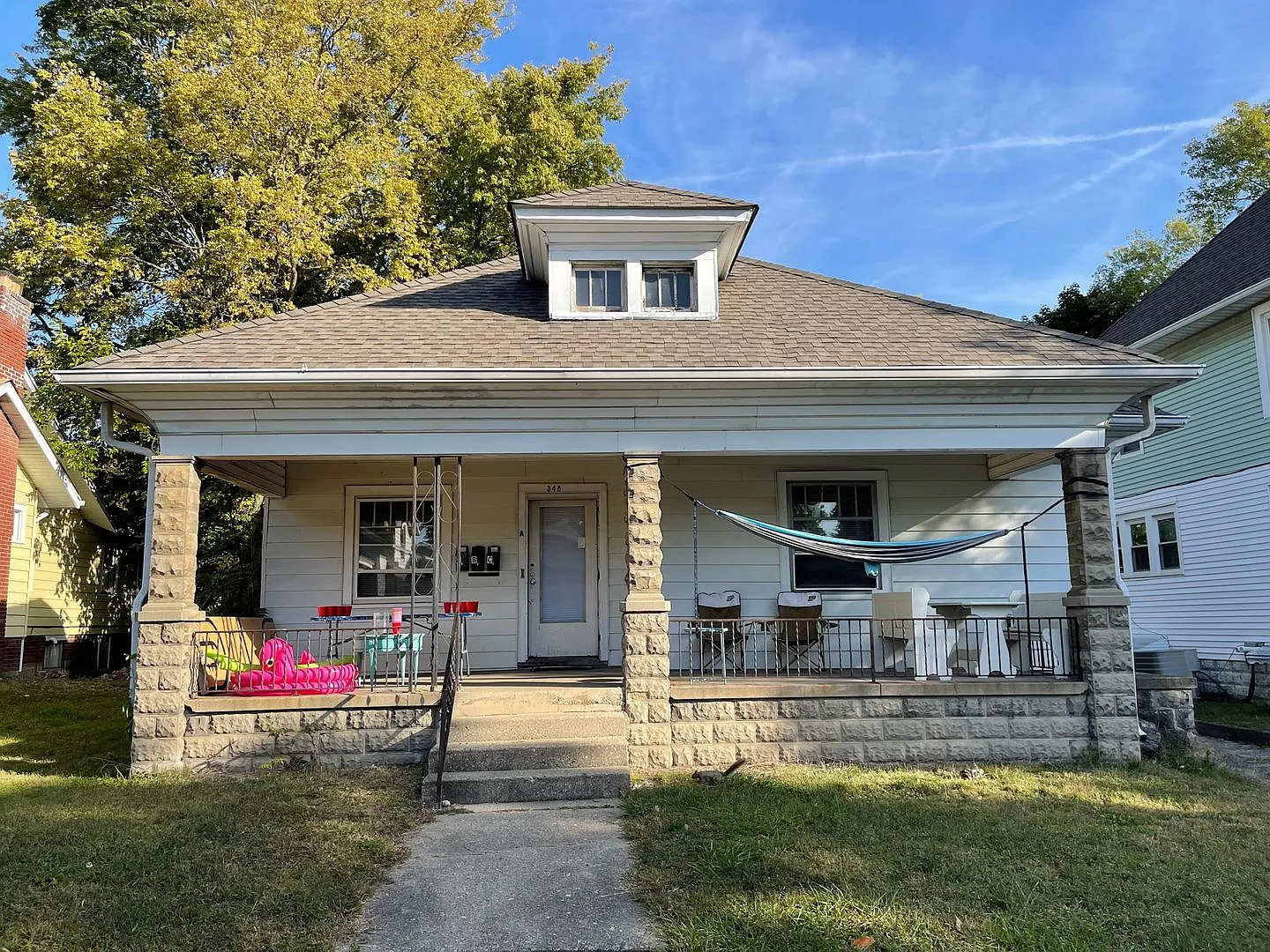 348 W Oak Street — Photo 1