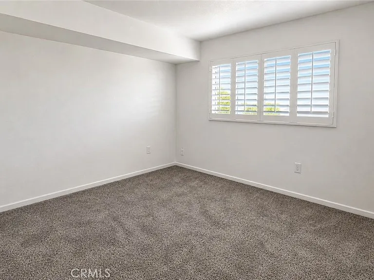 5255 Bellingham Ave — Photo 13