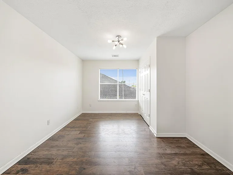 4623 Summer Lks — Photo 20