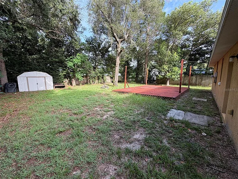 1131 Dogwood Ave — Photo 21