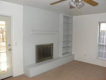 5th image of 1208 Oakwood Dr