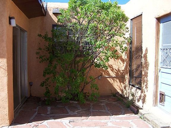 Flagstone Patio Off Mstr Bedroom