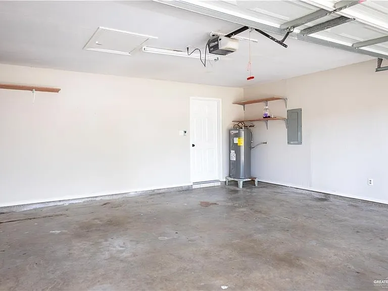 1801 Highland Park Ave — Photo 13