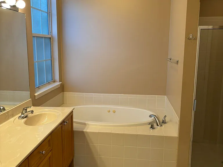 3722 Longfellow Rd — Photo 35