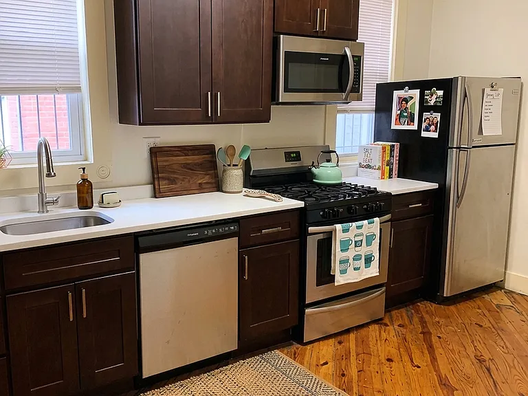 4021 Pine St #1 — Photo 3