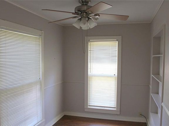5th image of 400 Church St