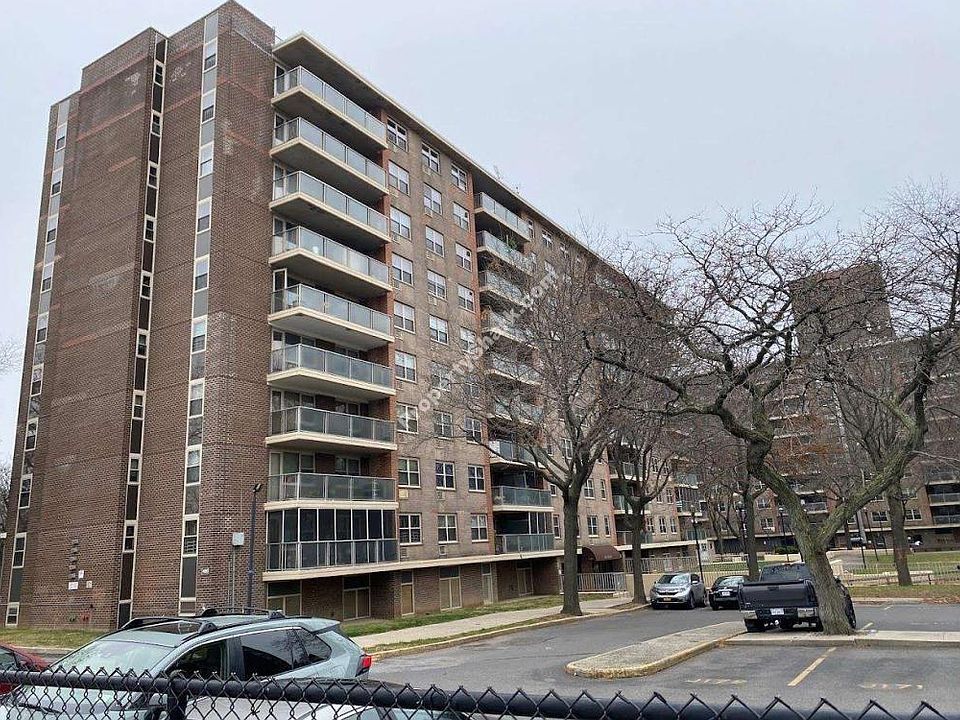 1st image of 400 Cozine Ave APT 9G