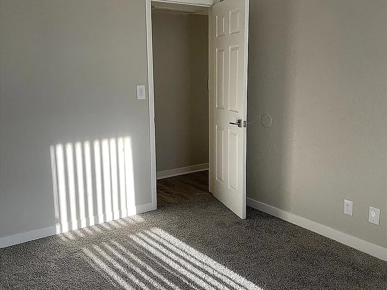 Bedroom_3_412642