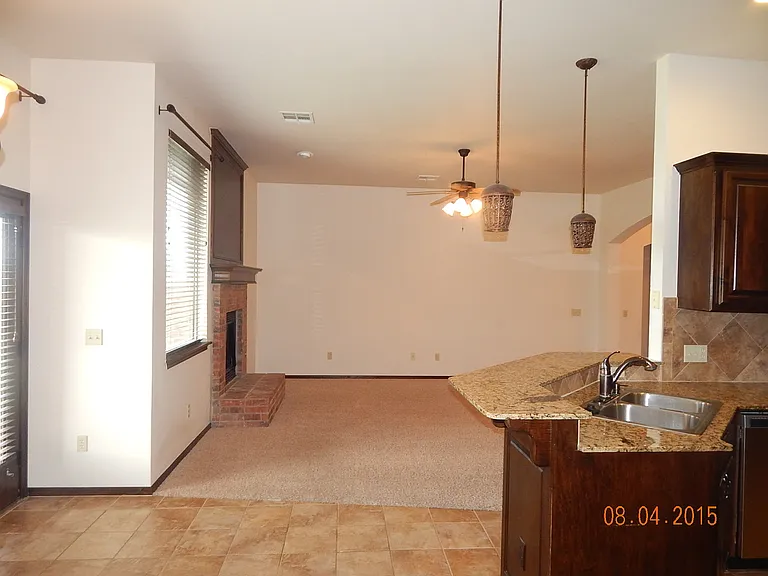 2324 NW 151st St — Photo 9